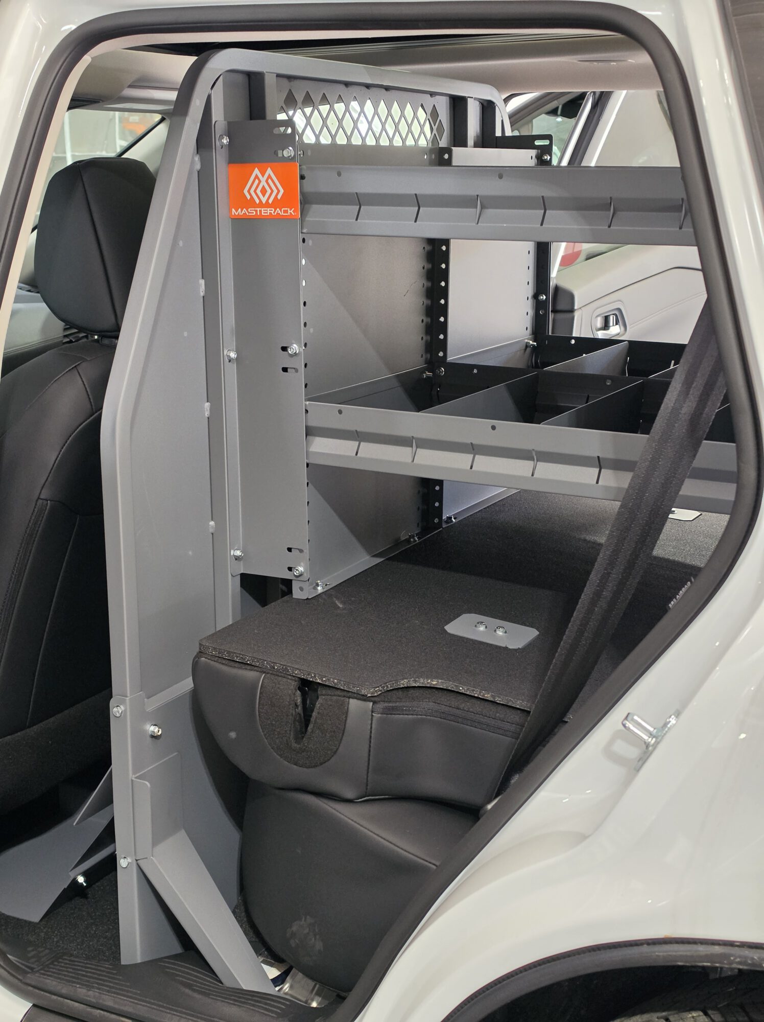 Nissan Rogue Partition and Shelves